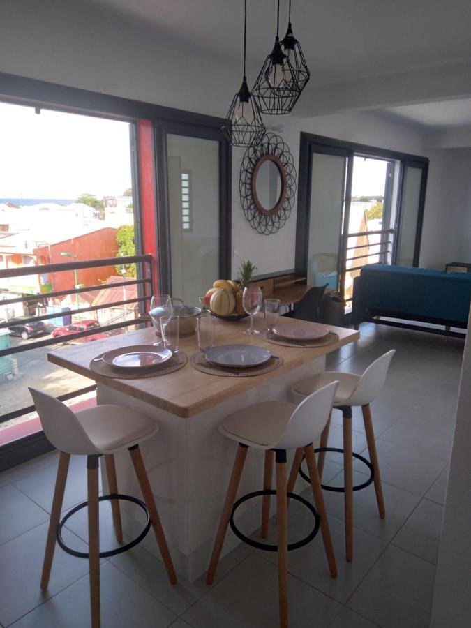 Le Yuka Apartment Сен Франсоа Екстериор снимка