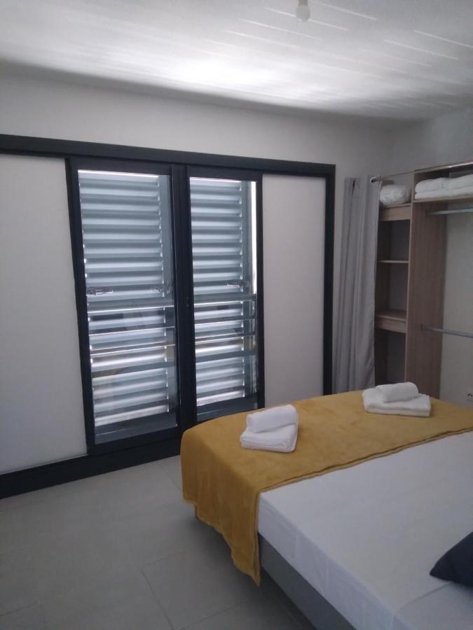 Le Yuka Apartment Сен Франсоа Екстериор снимка